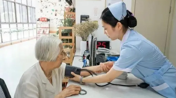 �Ϸ��Џ]ꖅ^(q��)�ǻ��B(y��ng)��